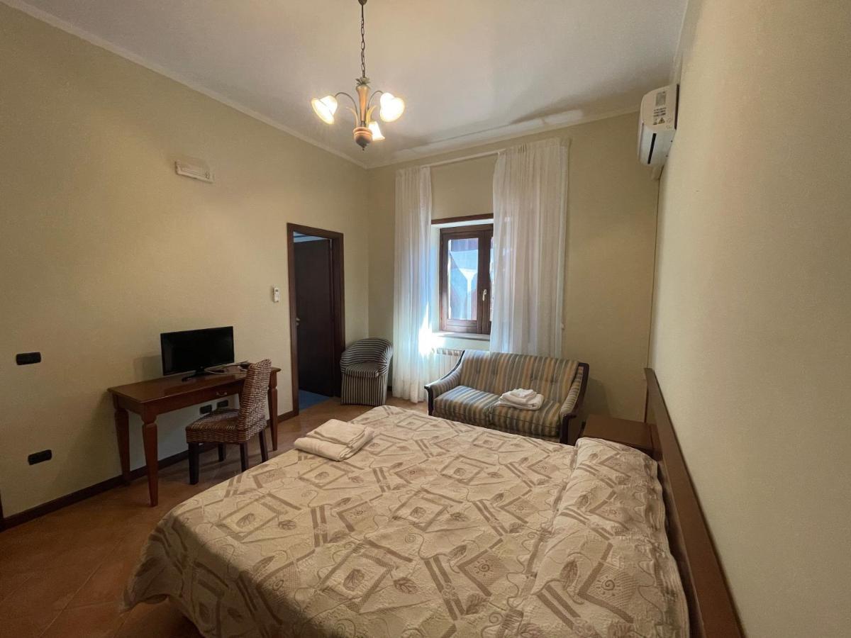 Agriturismo Al Gallo Verde Altavilla Silentina Kültér fotó